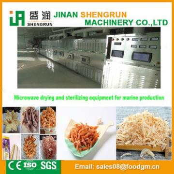 Microwave drying and sterilizing device for marine products